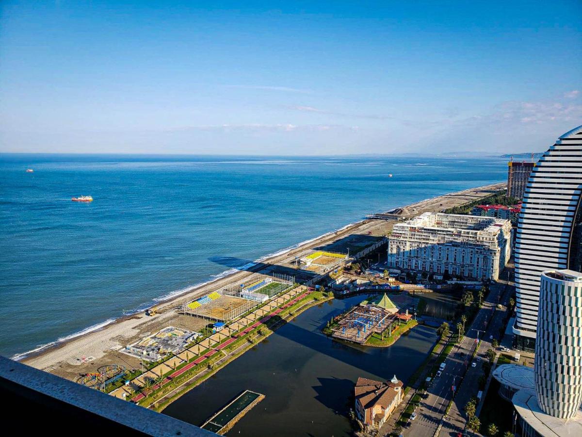 Orbi Batumi City Beach View Hotel Esterno foto