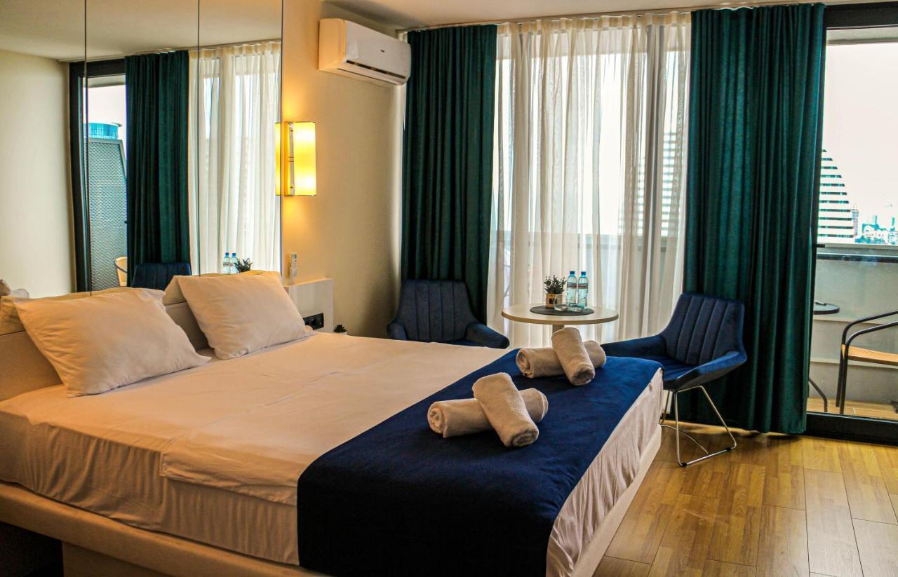Orbi Batumi City Beach View Hotel Esterno foto
