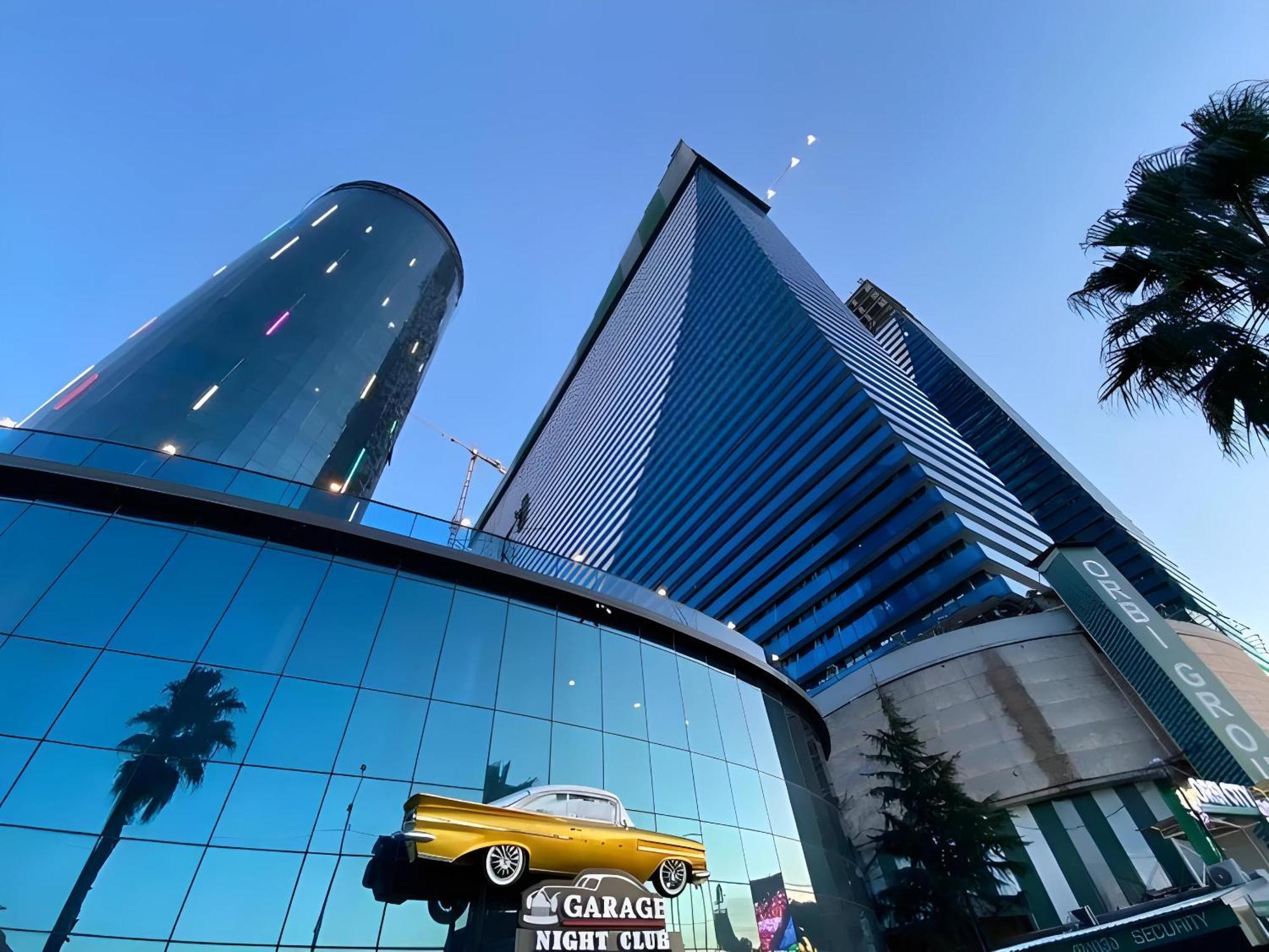 Orbi Batumi City Beach View Hotel Esterno foto
