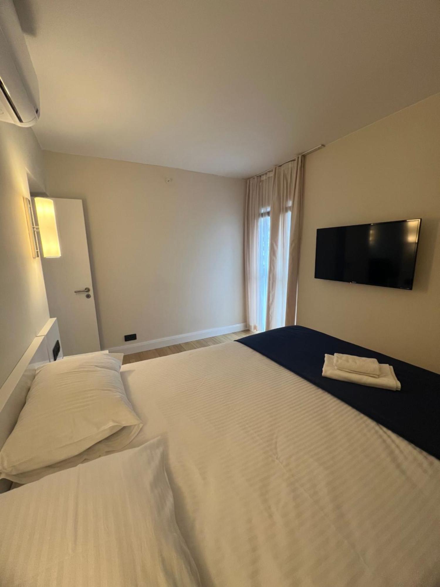 Orbi Batumi City Beach View Hotel Esterno foto