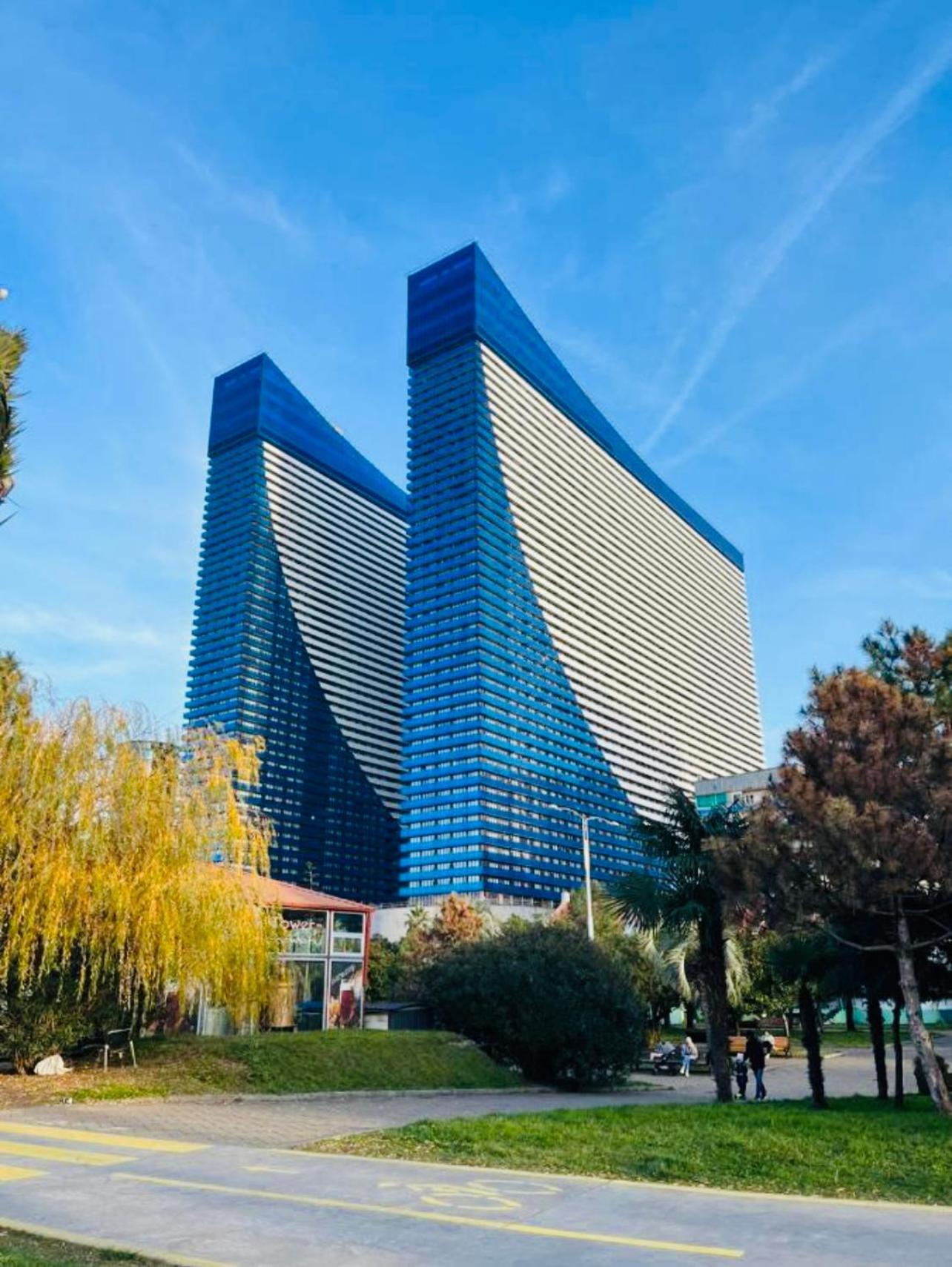 Orbi Batumi City Beach View Hotel Esterno foto
