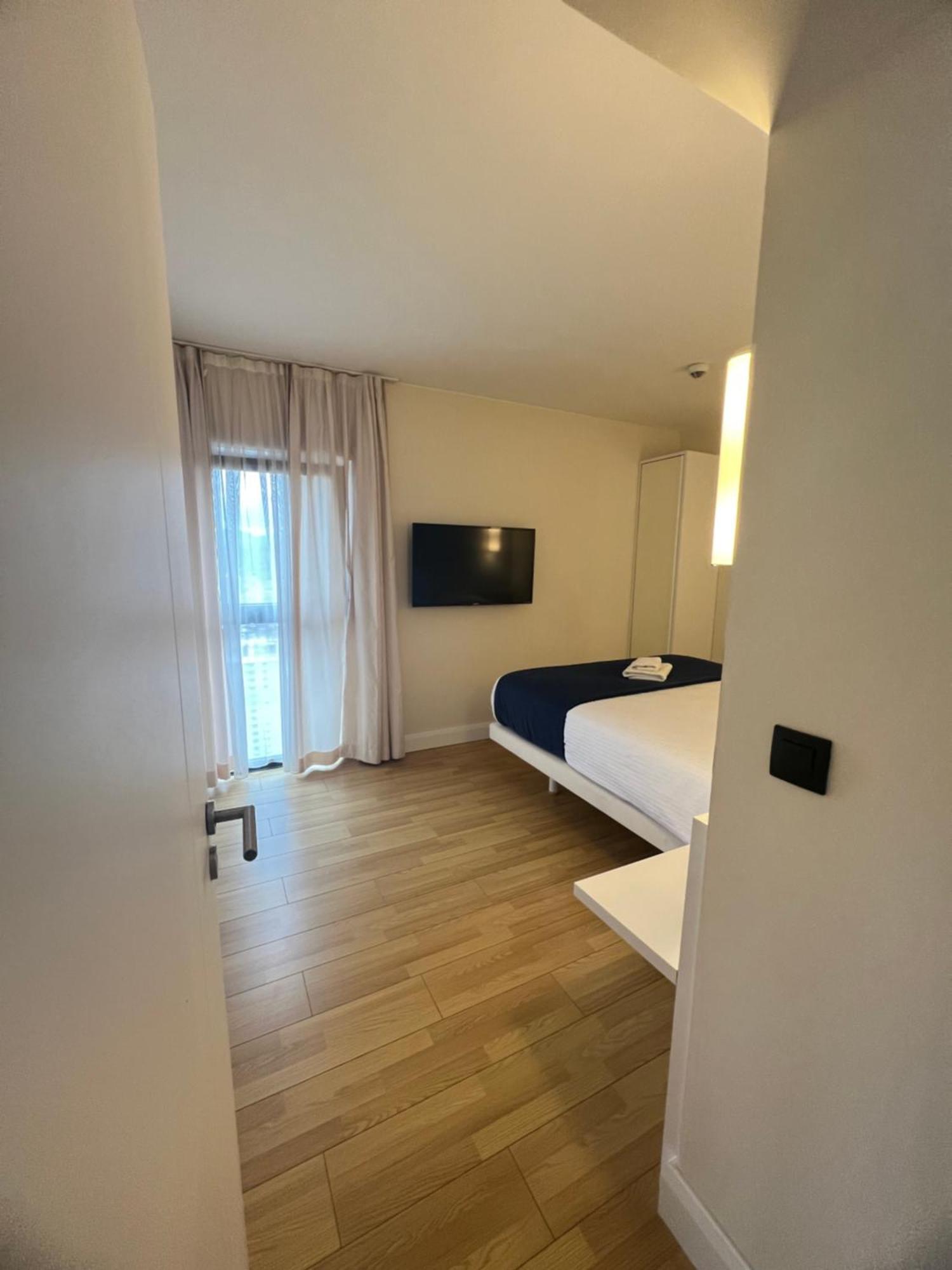 Orbi Batumi City Beach View Hotel Esterno foto